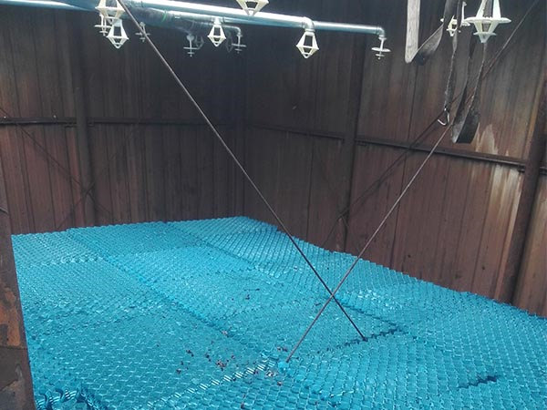 ��s���S��